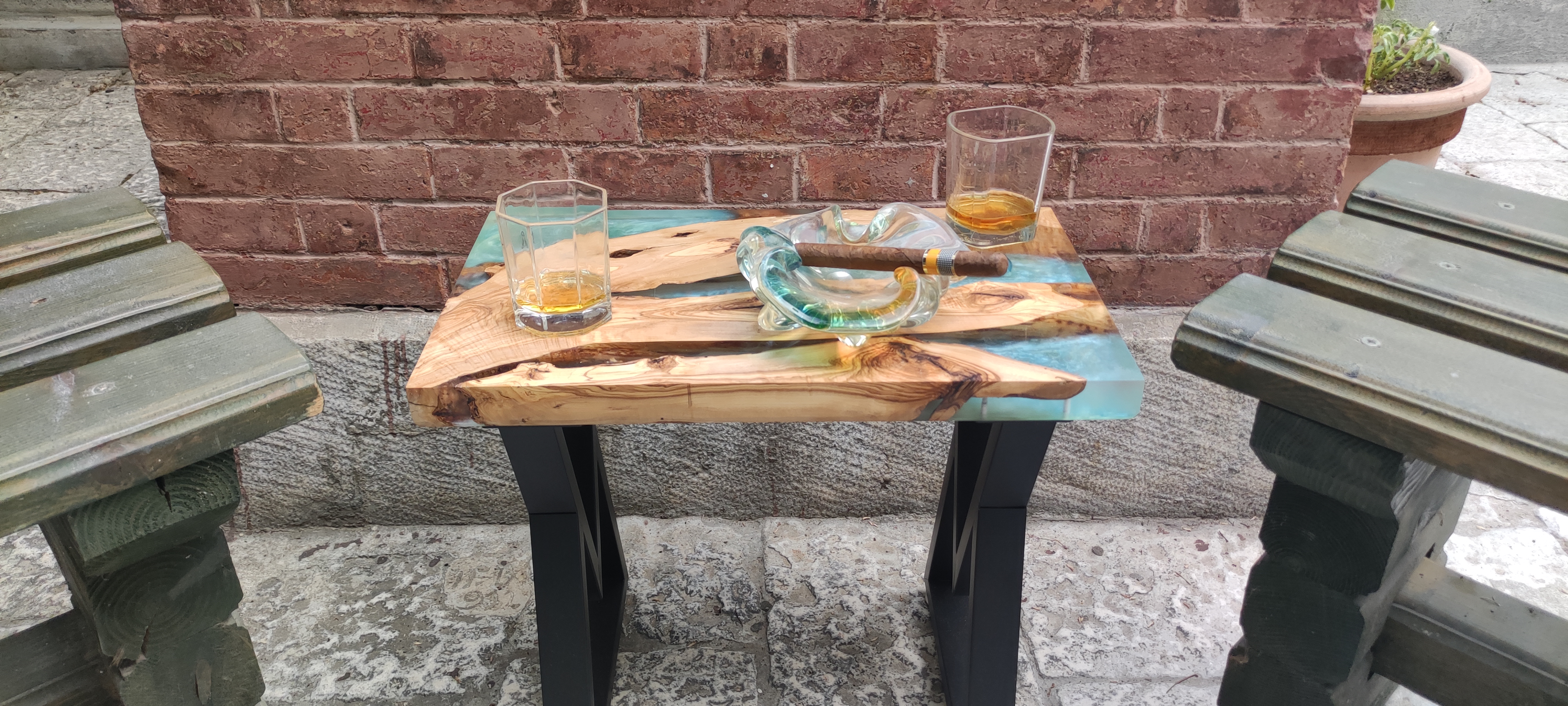 Gin & Epoxy Coffee Table